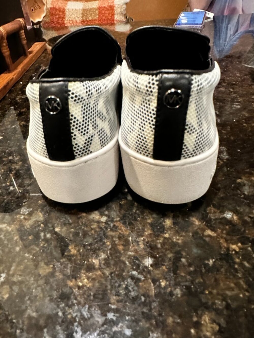 Michael Kors Keaton Slip On Sneakers Black White Mesh Women's Size 7M HX19G - Picture 2 of 5